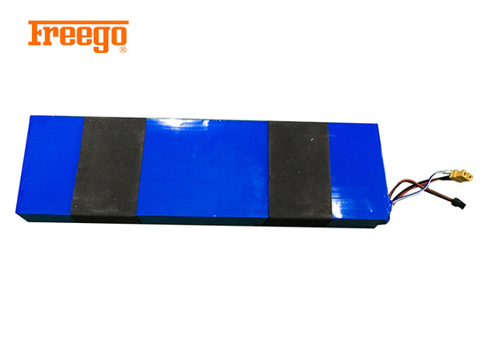 Bagian Skuter Motor Listrik Ringkas Skuter Baterai Lithium Paket Bukti Cuaca